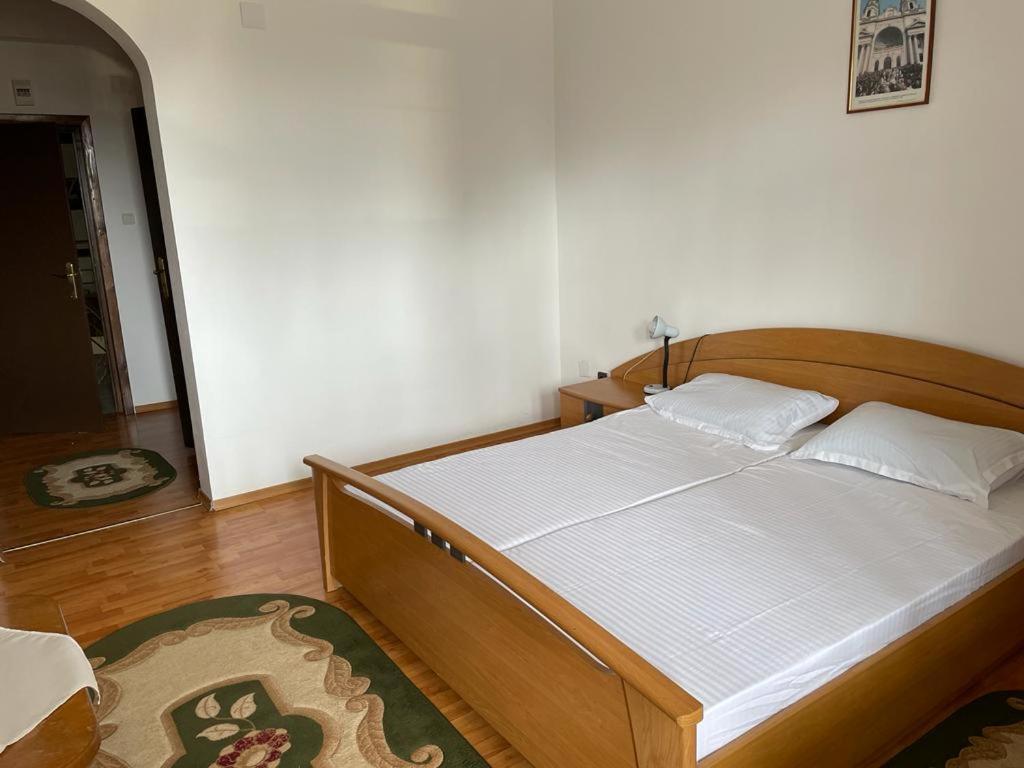 Casa "Ierusalim-Hozeva-Hozeva" Guest House Minastirea Neamt Ngoại thất bức ảnh